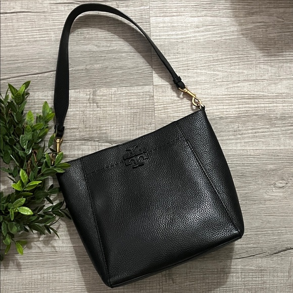 Tory Burch MCGRAW Bucket Leather Shoulder Bag - Picture 2 of 16
